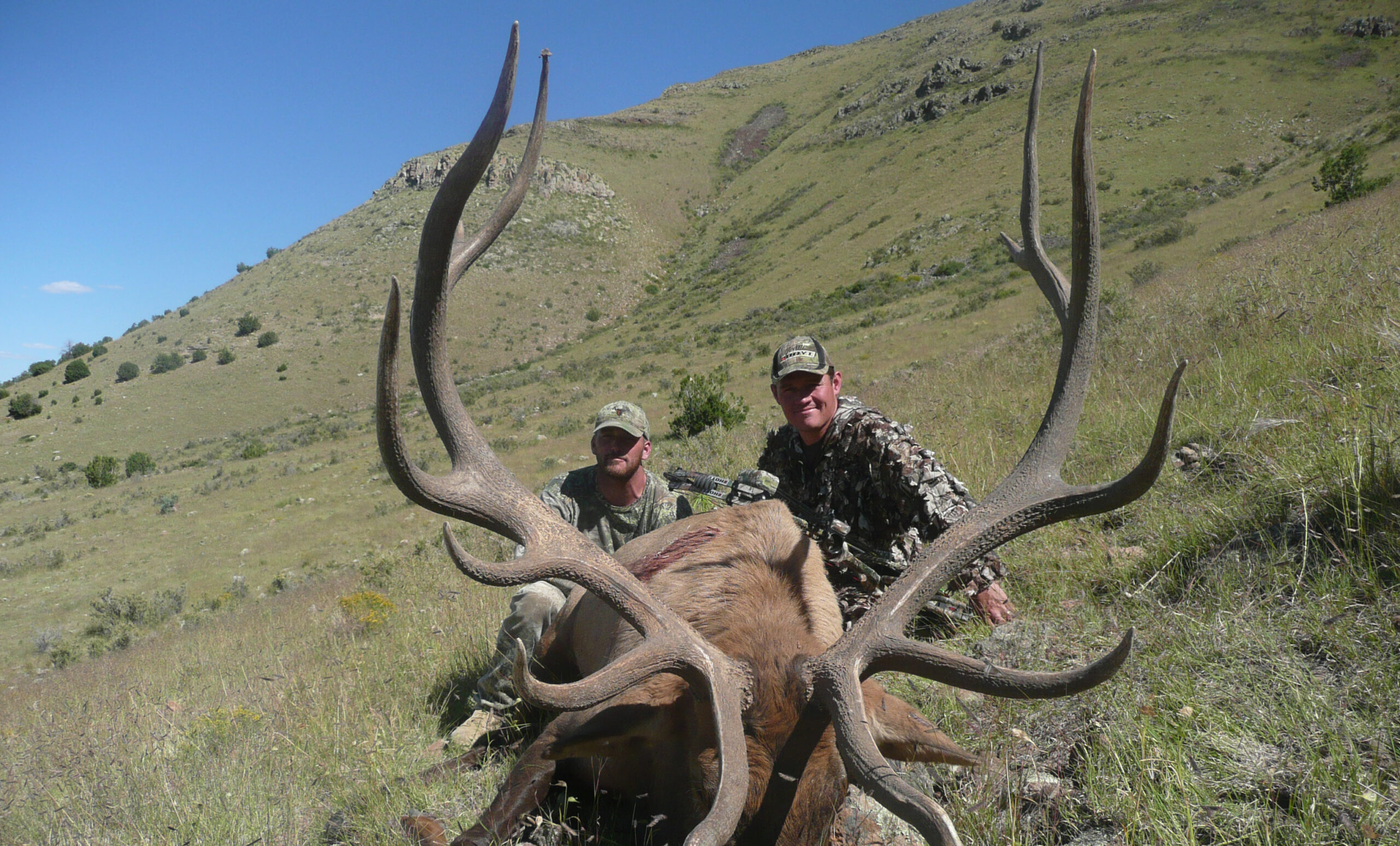 Jeff Lester and client with bull elk